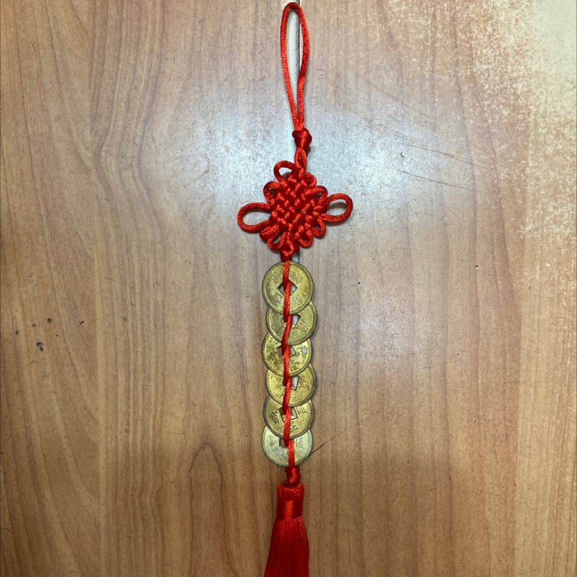 R red knot hanging gold alloy six emperor money string