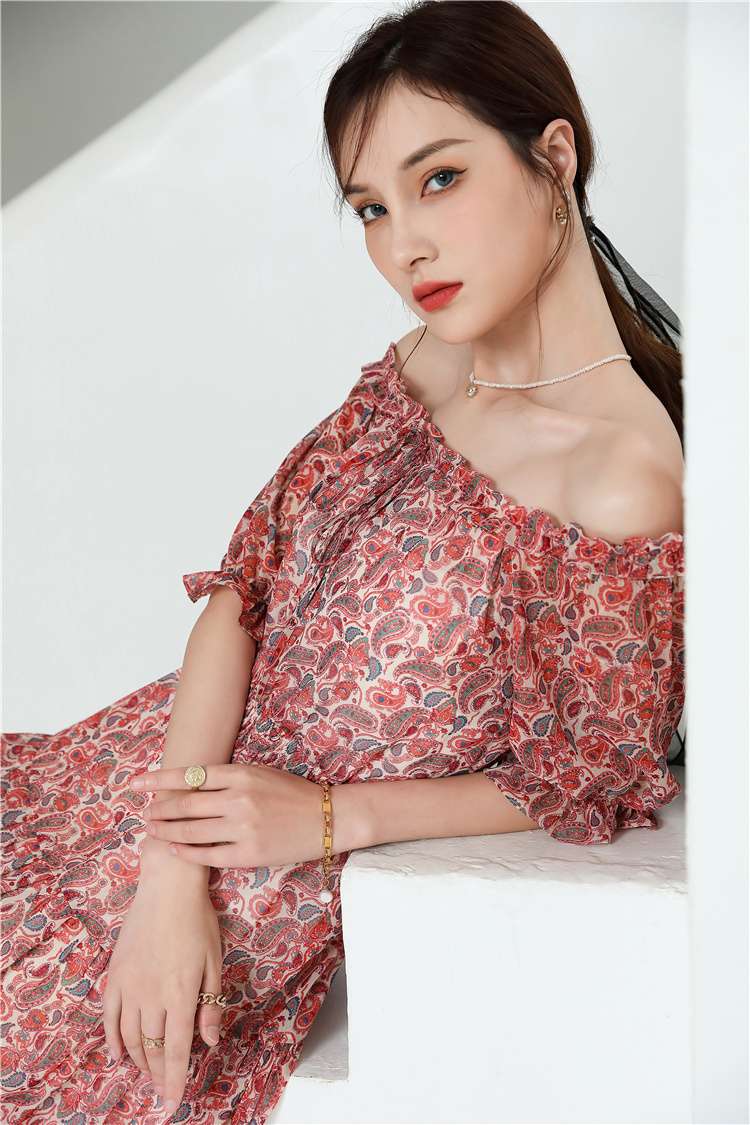 JMSO- 2021 Summer New Collection: Floral print Dress, one-shoulder, ladylike, high-end and fashionable chiffon mid-length corset, slim dress 1d2121825 Application Scenario