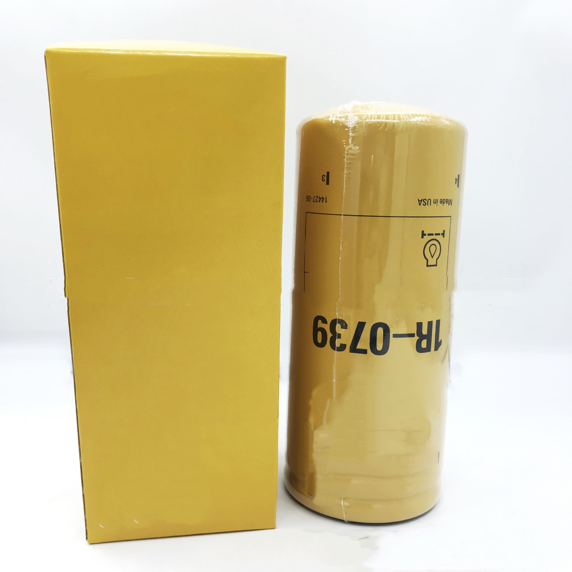 Oil filter 1R-0716 is suitable for truck engineering vehicles Application Scenario