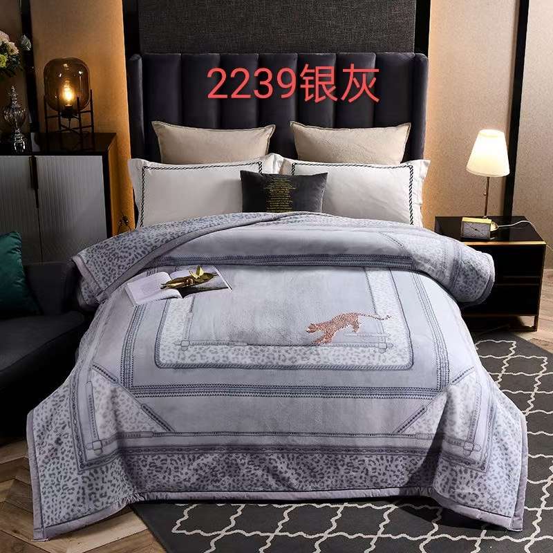 2021 new high-end export trade European and American noble blanket, double-layer Raschel Gai blanket, thickened winter gift blanket for two people detail image 2