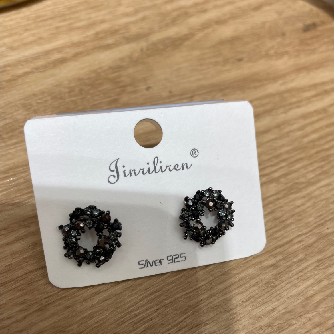 Today Beauty Korean earrings black electroplated diamond setting style unique charm