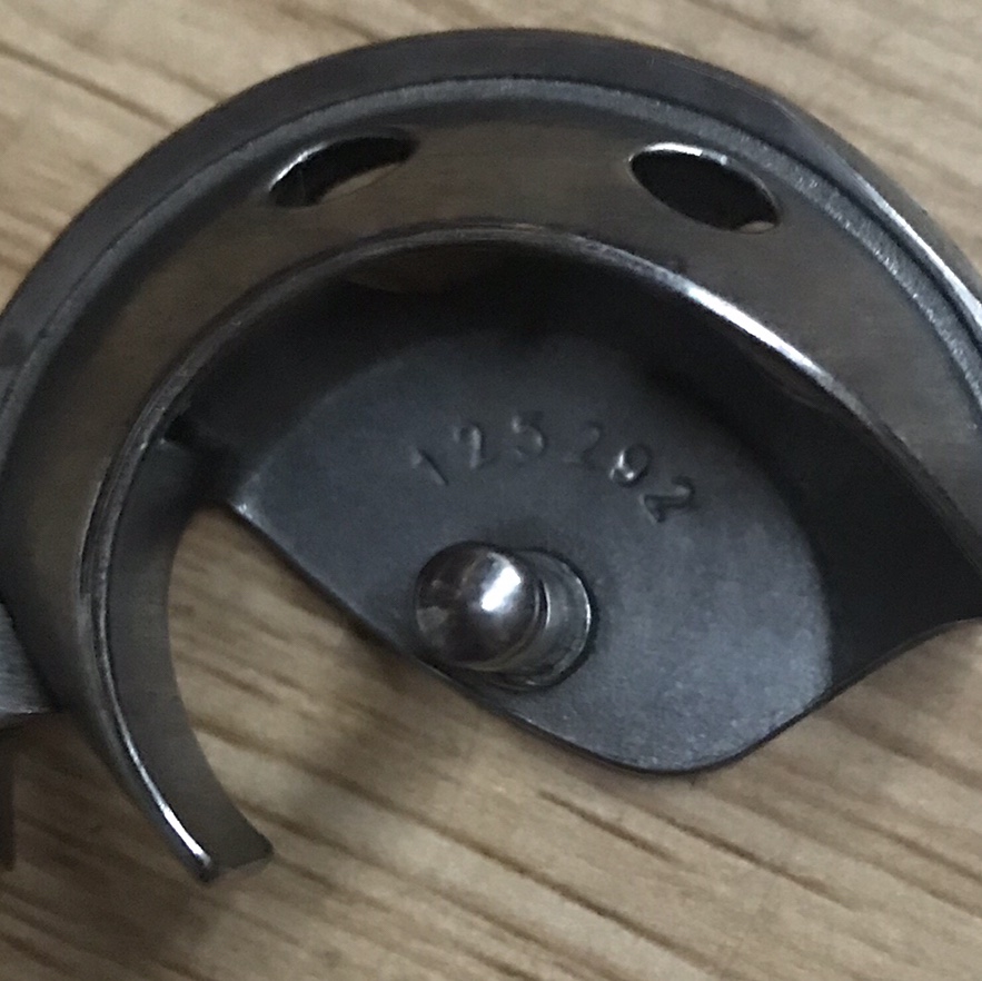 Reverse pendulum shuttle