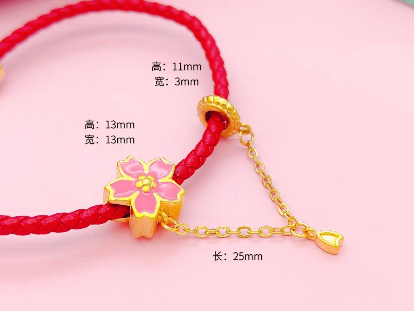 Dripping flowers across the accessory, perfect with the bracelet Specification drawing