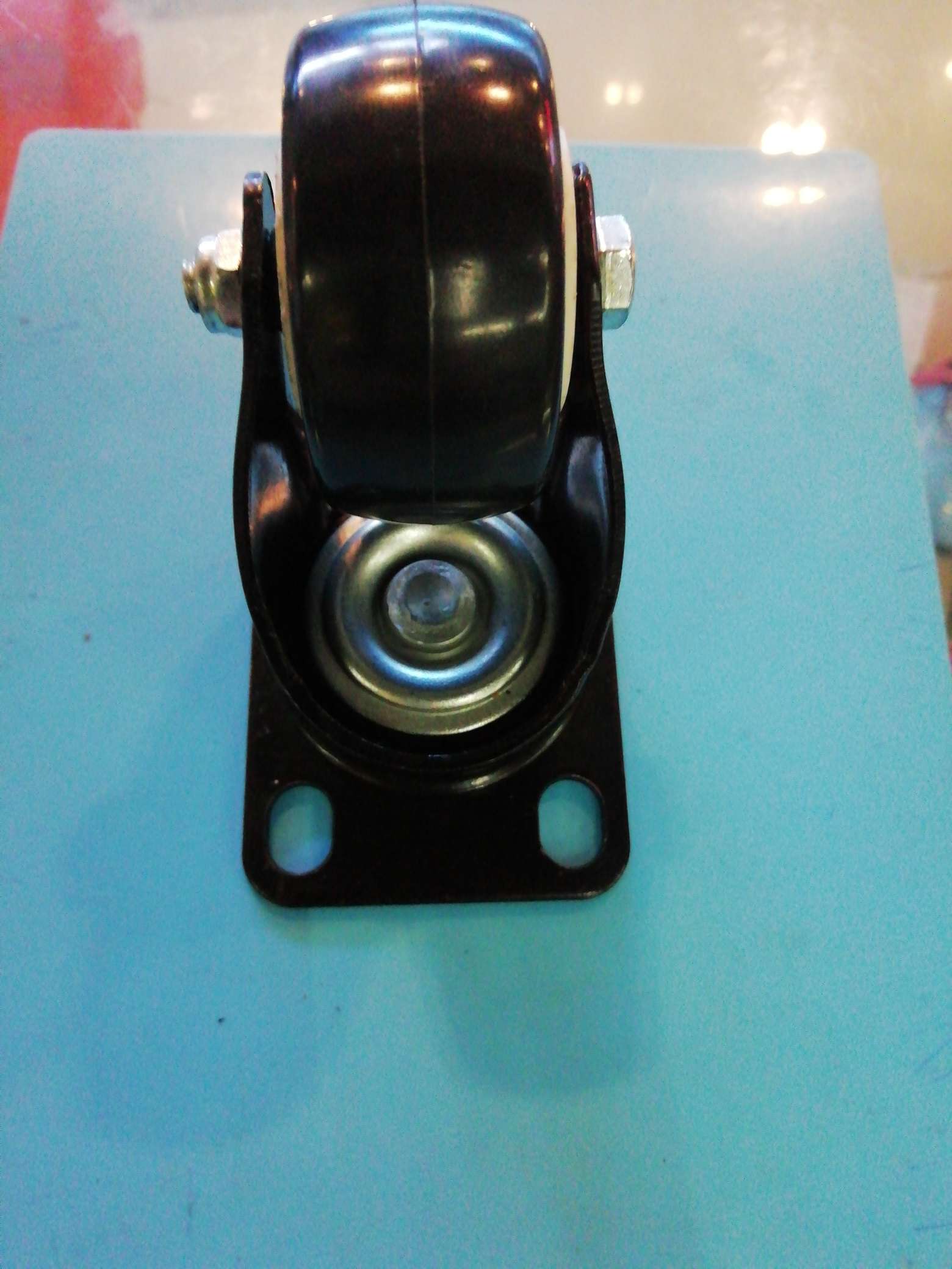 2-inch flat-bottomed gold diamond movable wheel Application Scenario