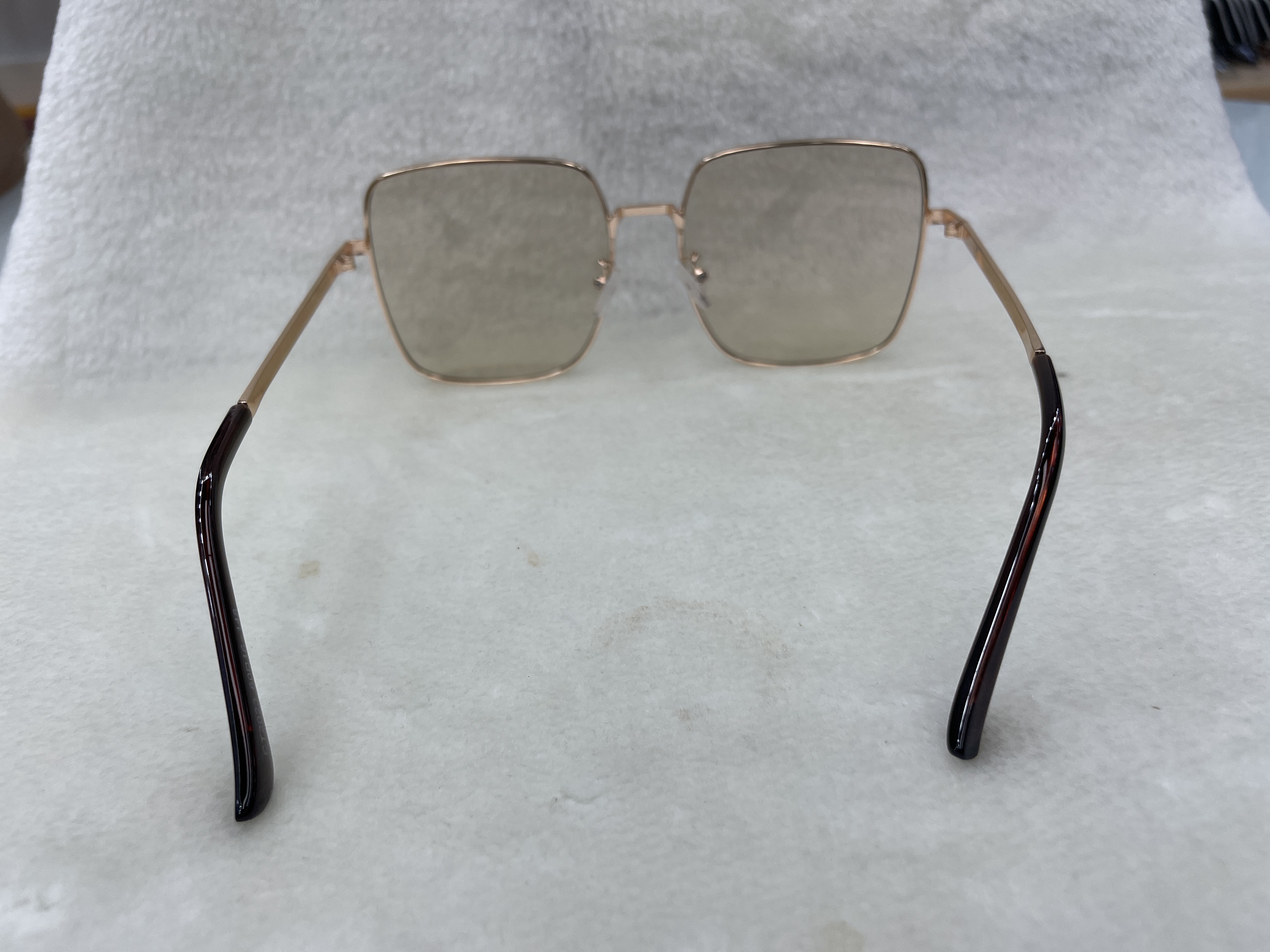 Fashionable and casual sunglasses for women 1111111111 Application Scenario