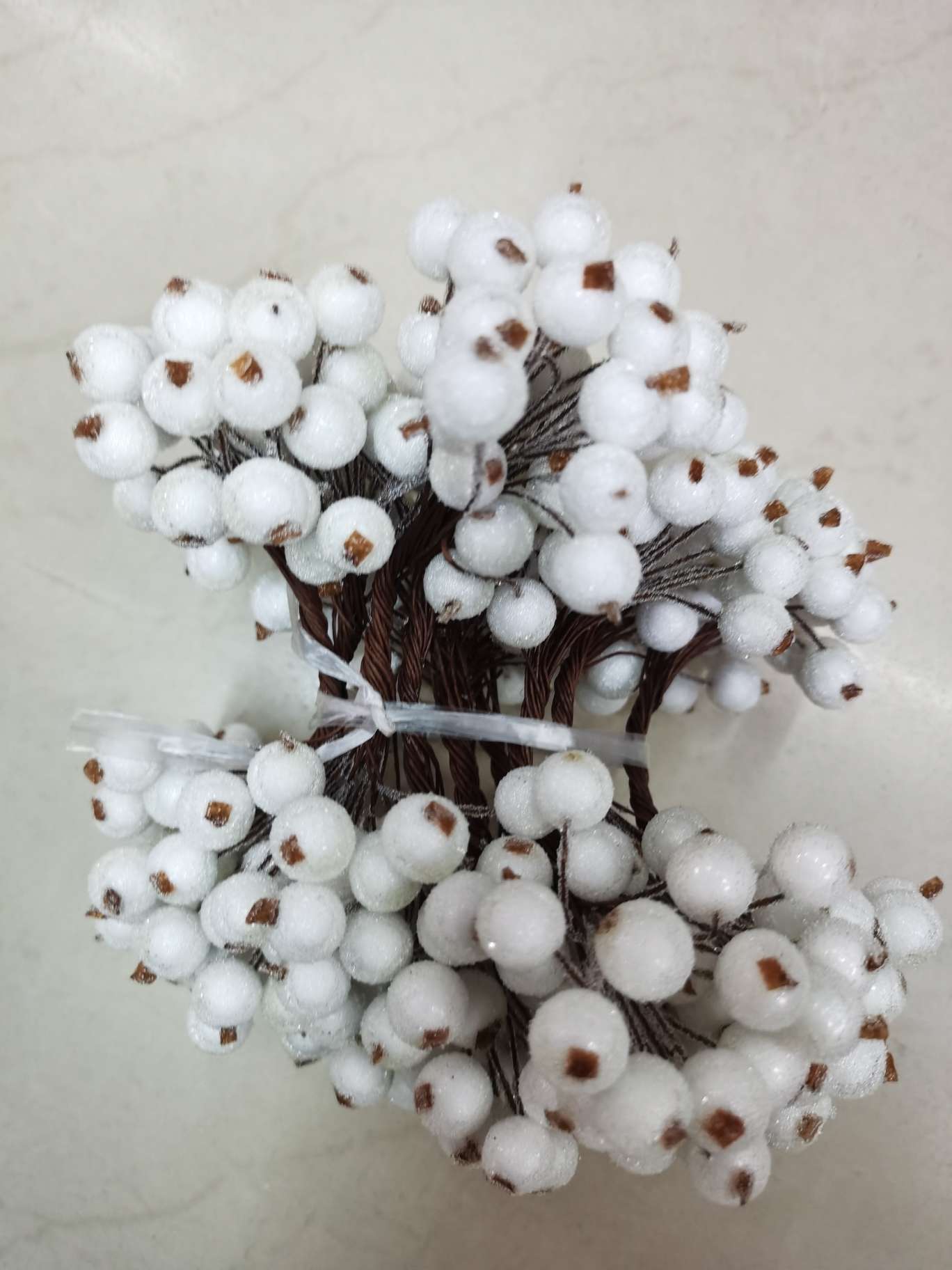 Glass fruit, white Christmas foam fruit, DIY fruit foam flower arrangement fruit Application Scenario