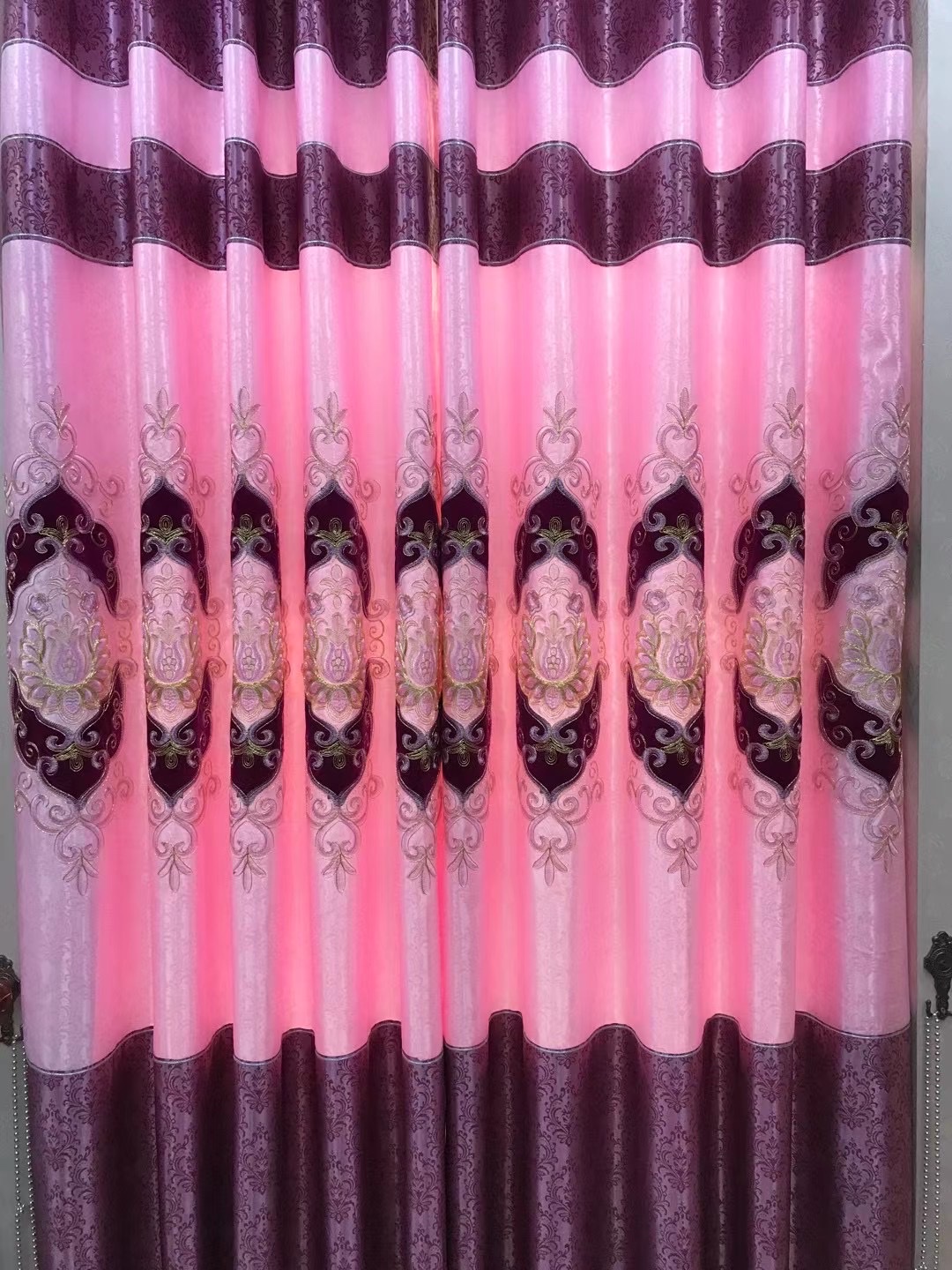 There are many colors and styles of new curtains for foreign trade. Welcome to purchase Item Picture
