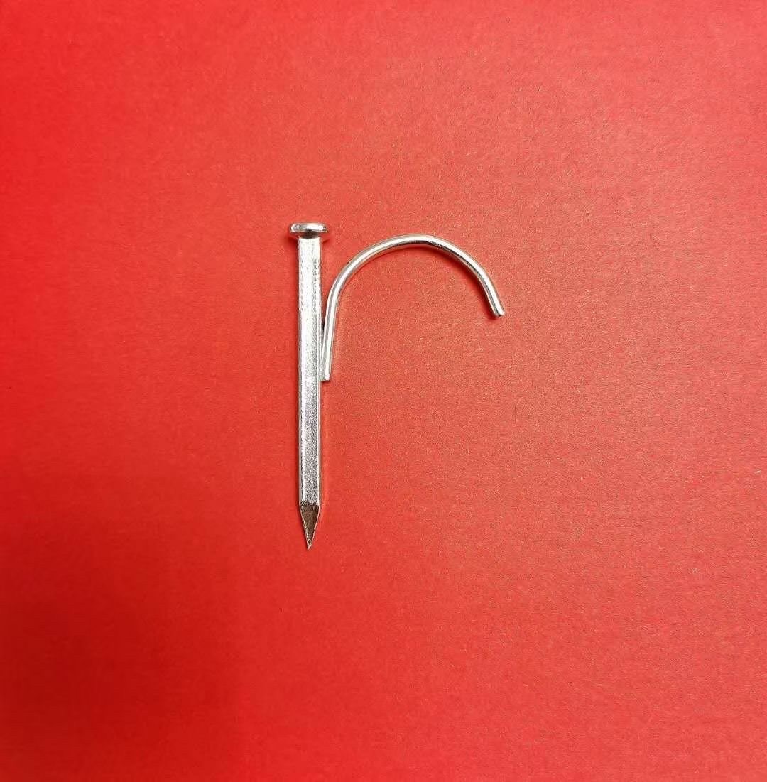 Yiwu quality goods, water pipe hook nails with color zinc plating 32 Application Scenario