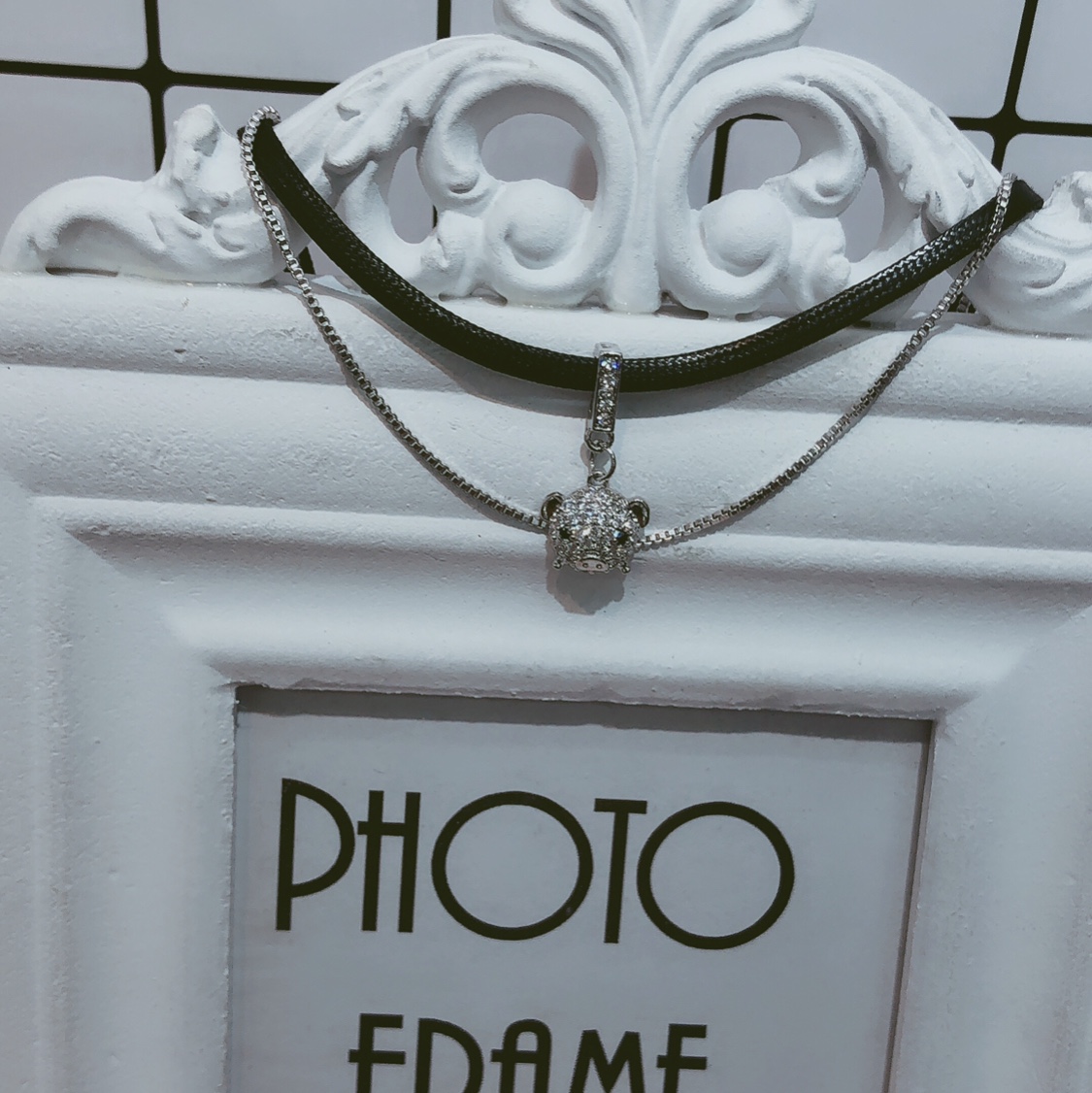 Double bone chain. golden
