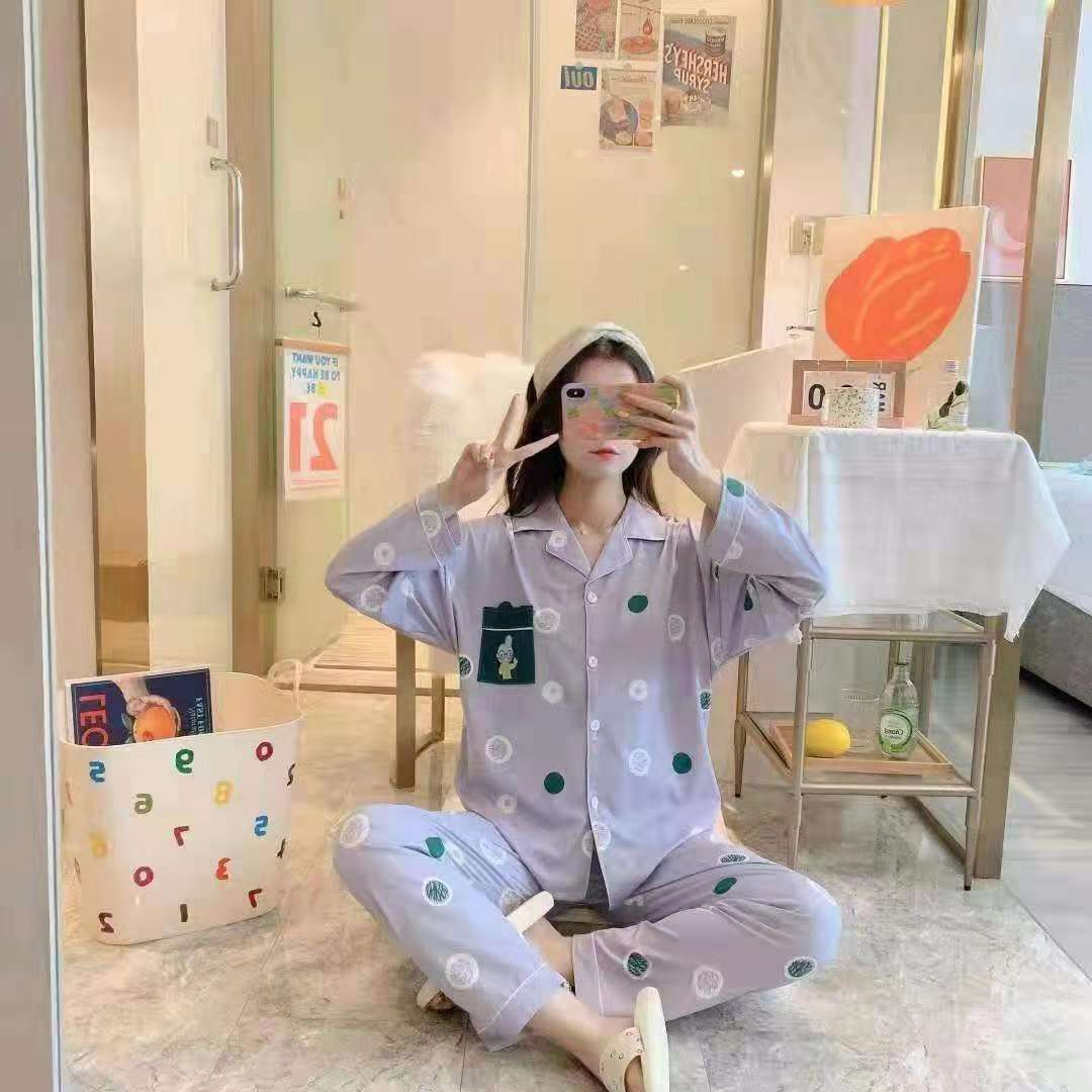 Open Button Back Collar Pajamas Loungewear Application Scenario