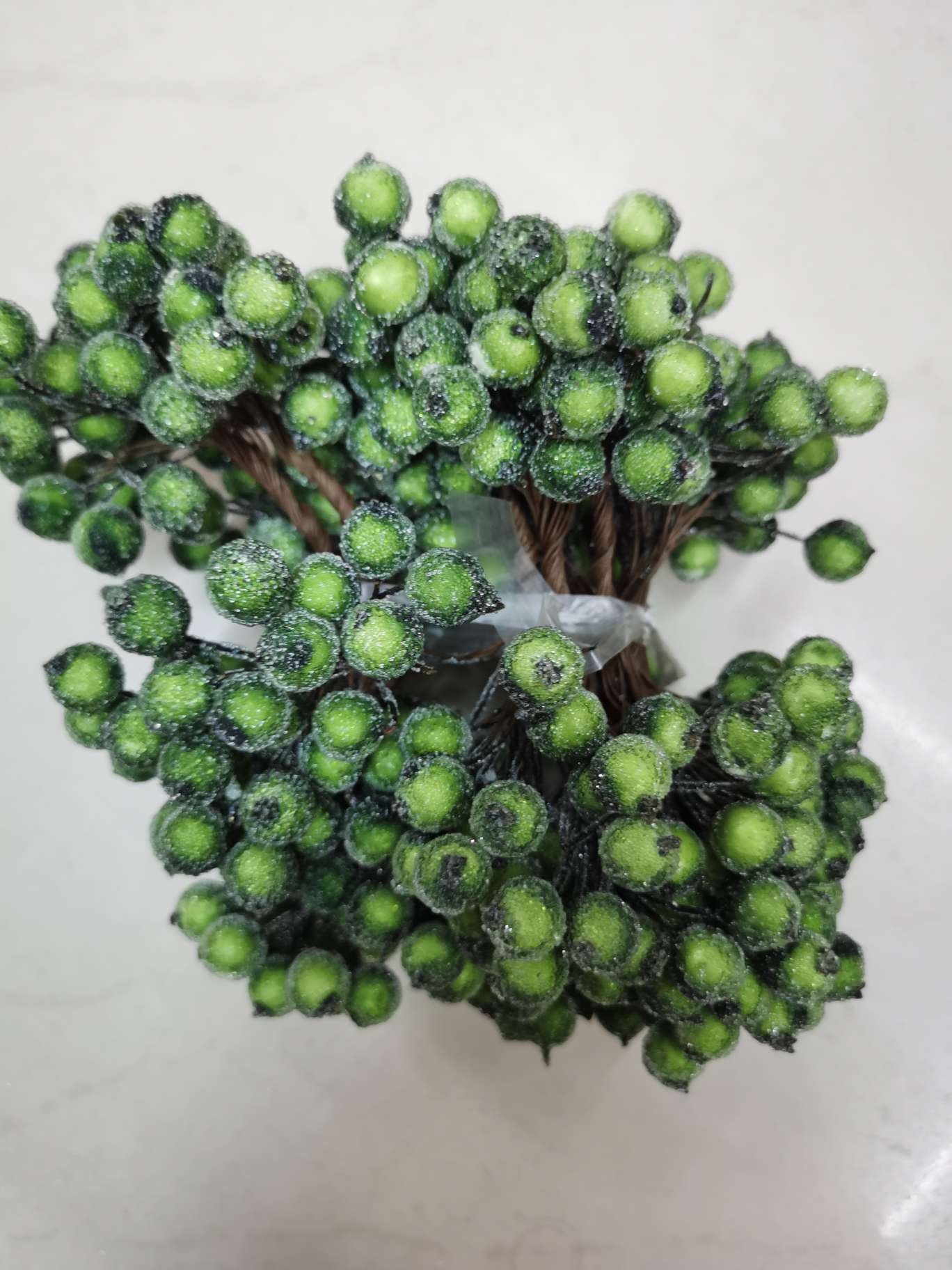 Glass fruit, military green Christmas foam fruit, glass beads, flower arrangement fruit, artificial flower Specification image