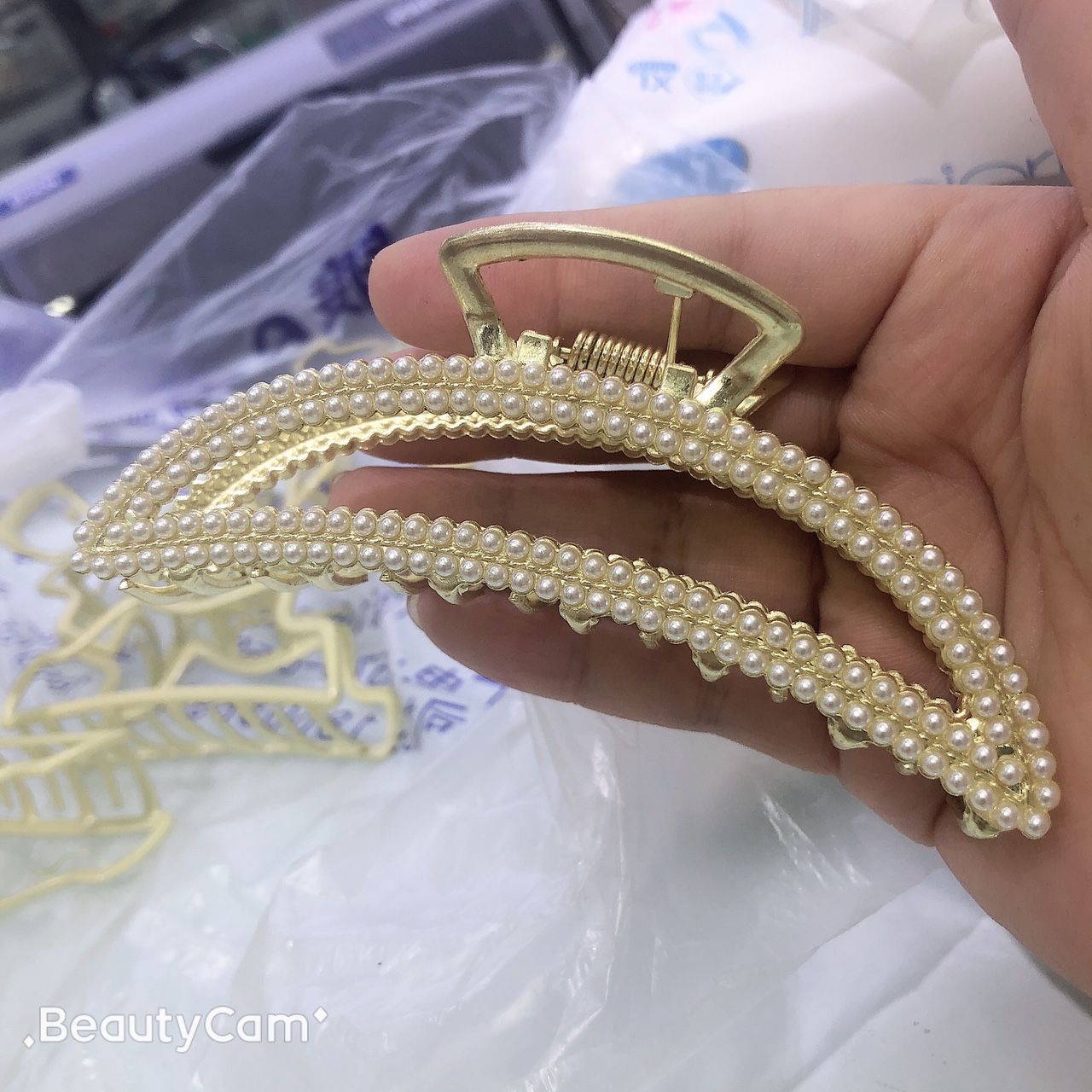 闻悦饰品发夹厂家直销全米大月亮夹