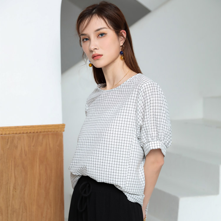 Jimmy Seio plaid top for women's summer, a slim and youthful mini shirt with a stylish and high-end look. 2021 new short-sleeved design Item Picture