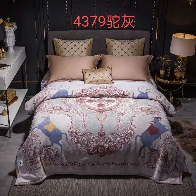 2021 new high-end export trade European and American noble blanket, double-layer Raschel Gai blanket, thickened winter gift blanket for two people detail image 10