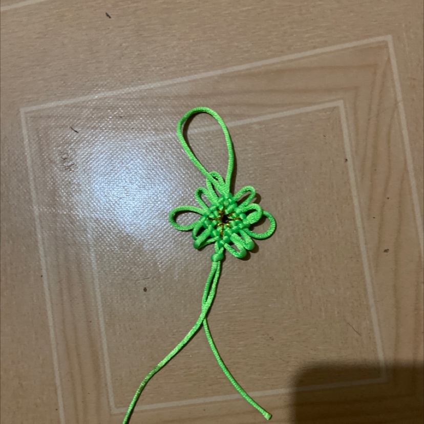 5 No. 6 grass green rice word gold wire knot