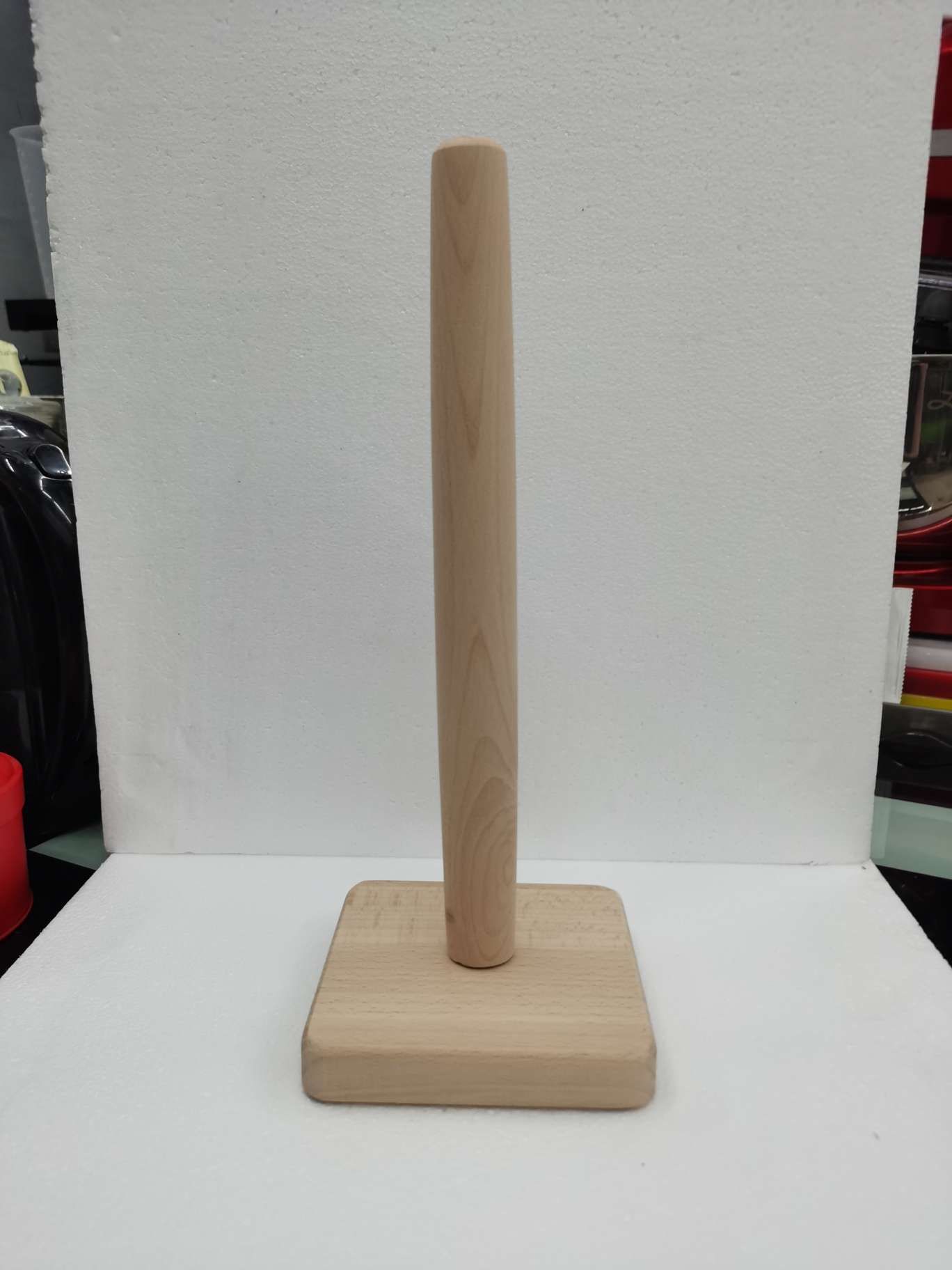 榉木卷纸架细节图