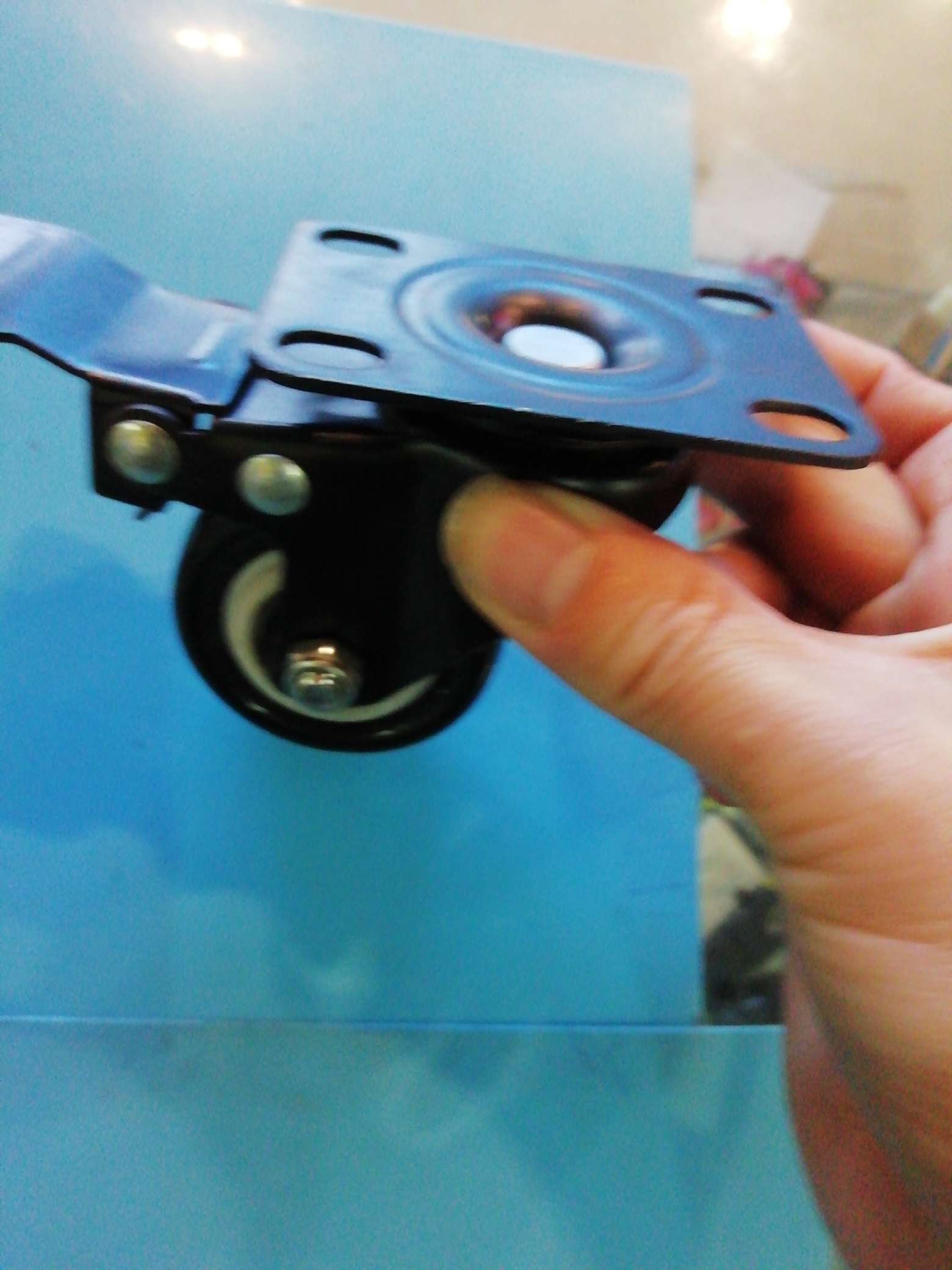 2-inch flat-bottomed gold diamond brake wheels Item Picture