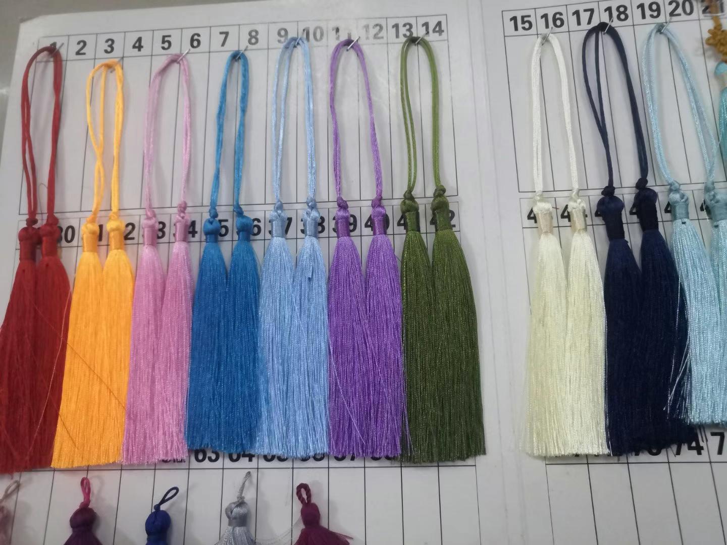 2021 new style factory direct wholesale of raw materials for Chinese knot gifts, double tassels details Picture