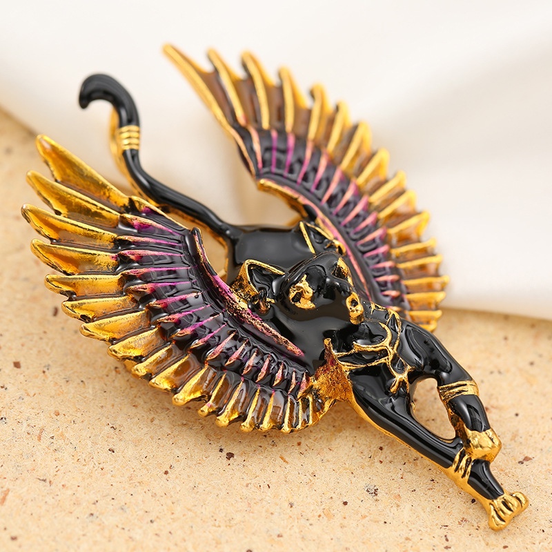 Animal brooch, ancient Egyptian oil-dripping t statue brooch, Sphinx cute and creative brooch