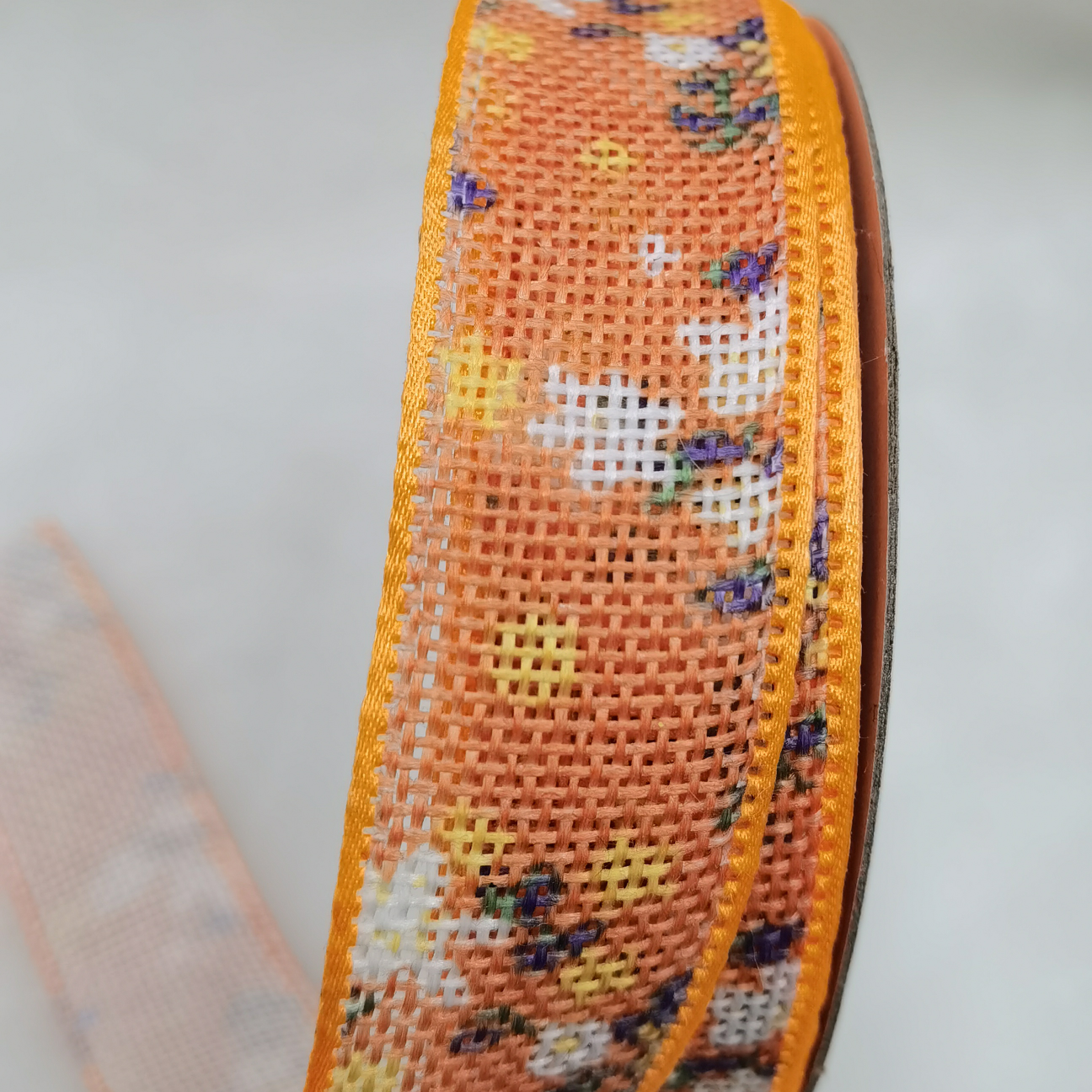 Lace, DIY, Christmas, toys, clothing, craft, festive, accessories, stationery, cards, packaging, all kinds of factory products can be tas