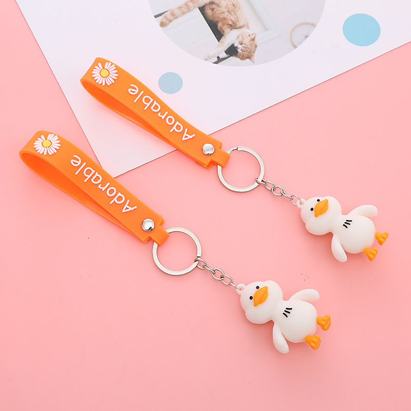 FLY562 keychain Creative cartoon keychain Cute keychain cartoon three-dimensional keychain keychain pendant