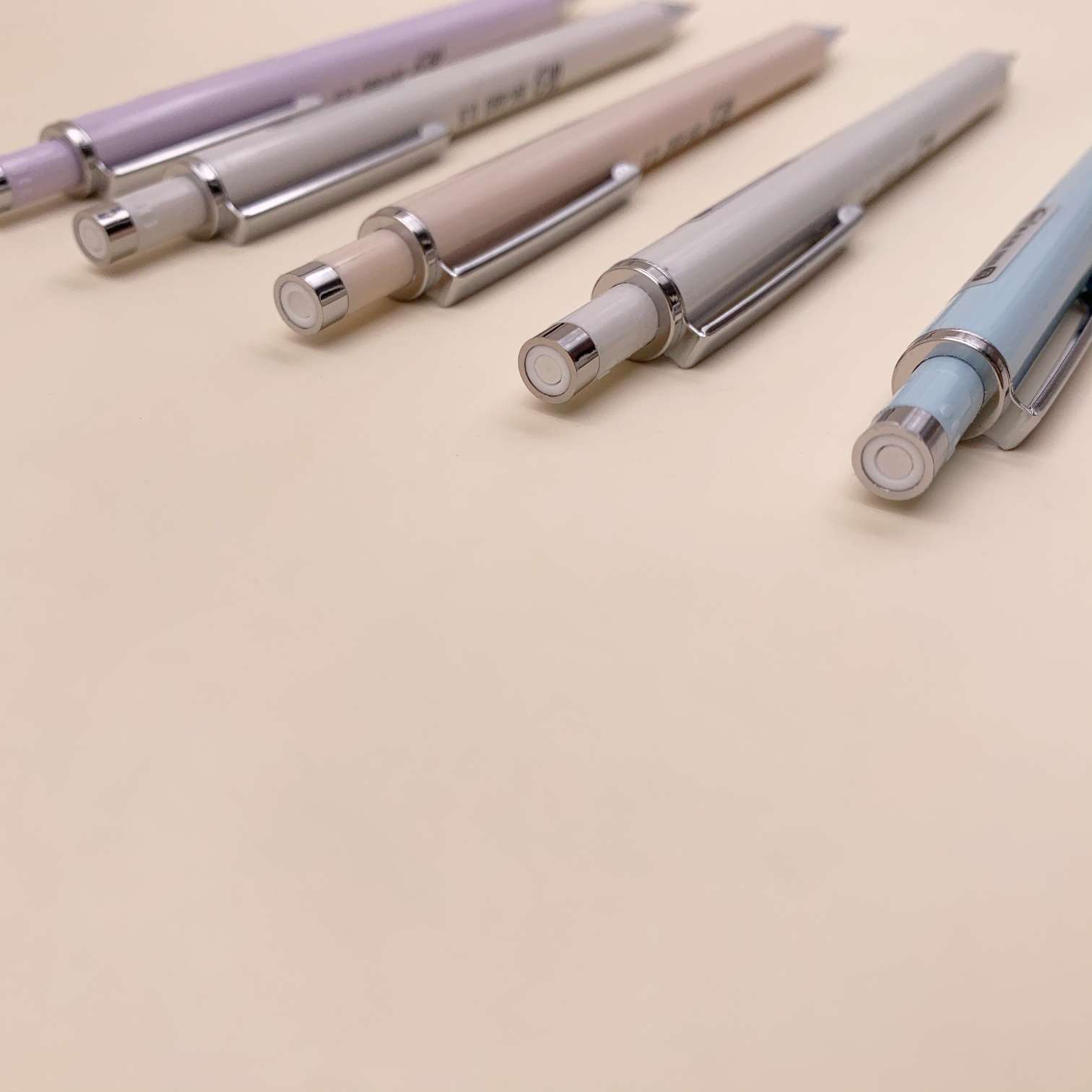 BK-680 pencils, office supplies, anime merchandise, student cartoons details Picture