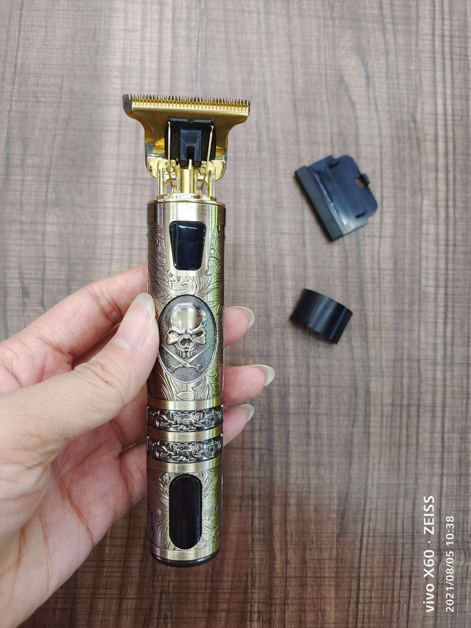 骷髅头数显小巧便捷USB直充天地盖礼盒理发剪雕刻剪详情1