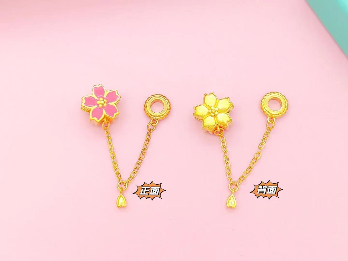 Dripping flowers across the accessory, perfect with the bracelet Application Scenario