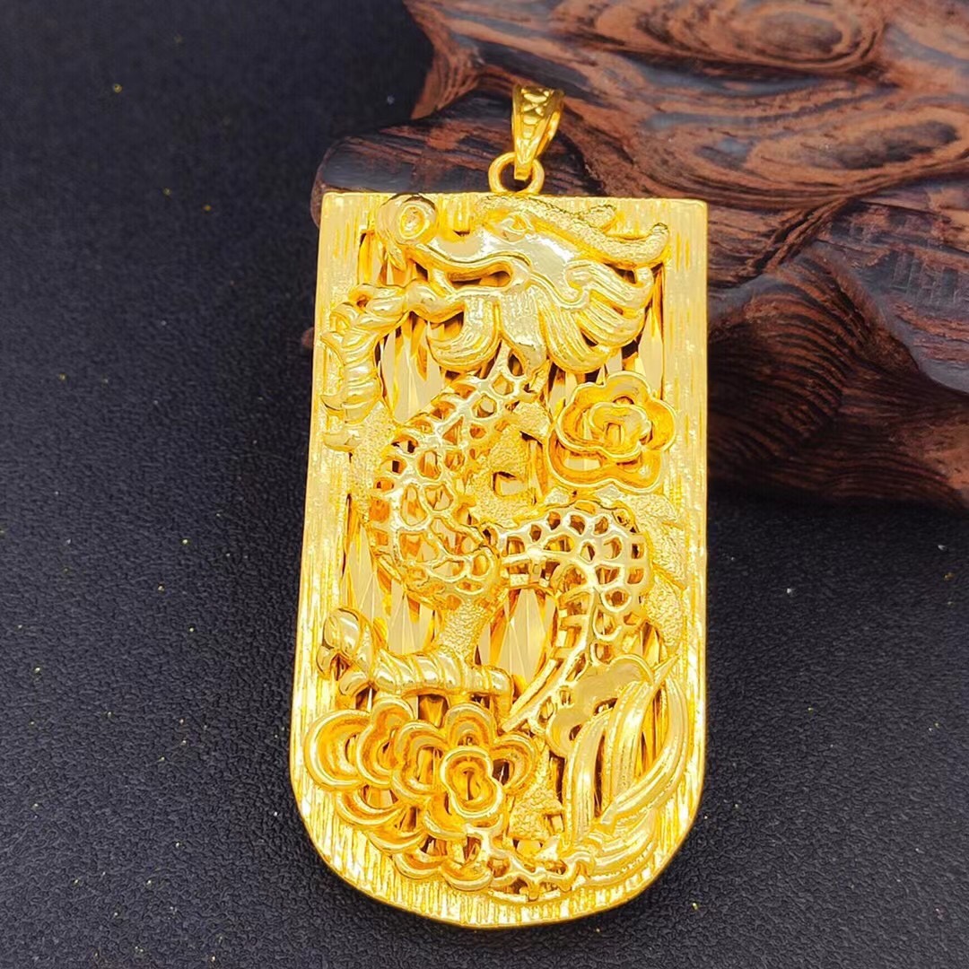 Dragon pendant, high quality products, using Italian process production