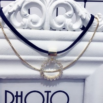 Double gold chain.