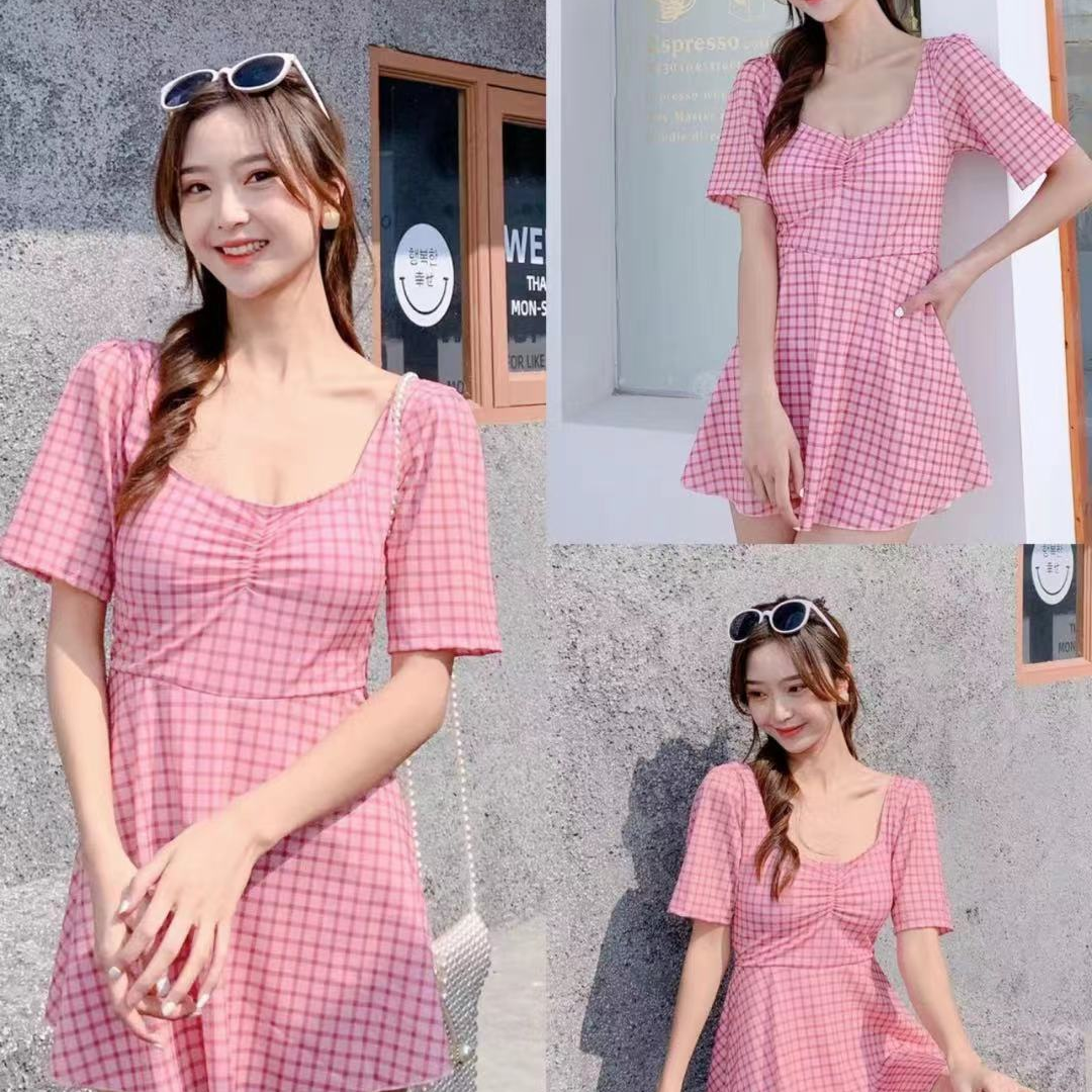 The new one-piece women's seaside sexy hot spring swimsuit A38 is ethereal and slimming