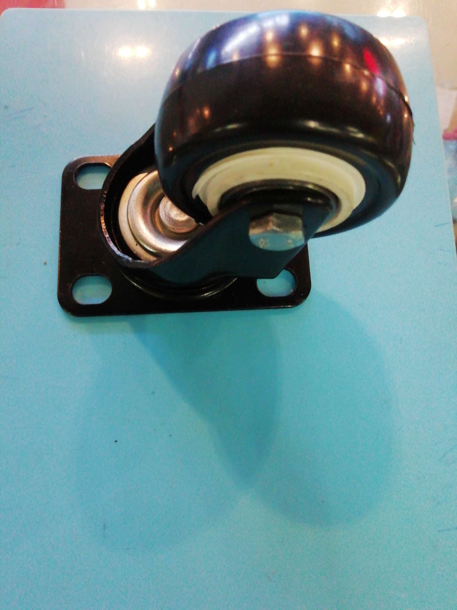 2-inch flat-bottomed gold diamond movable wheel Specification image
