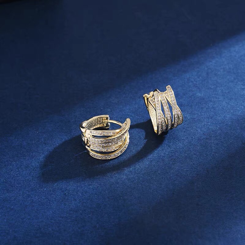 European, American and Korean fashion brands simple trend personality earrings