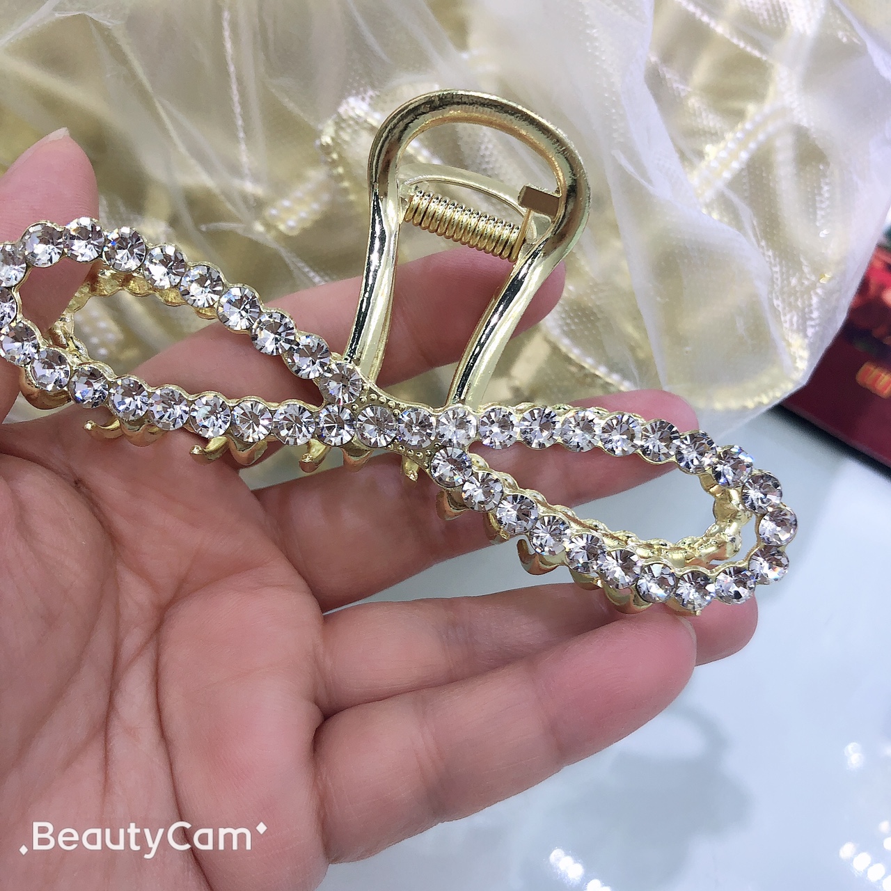 闻悦饰品发夹厂家直销8字全钻抓夹