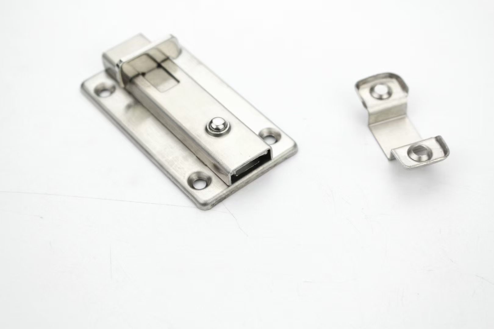 Self-spring pin folding edge Item Picture
