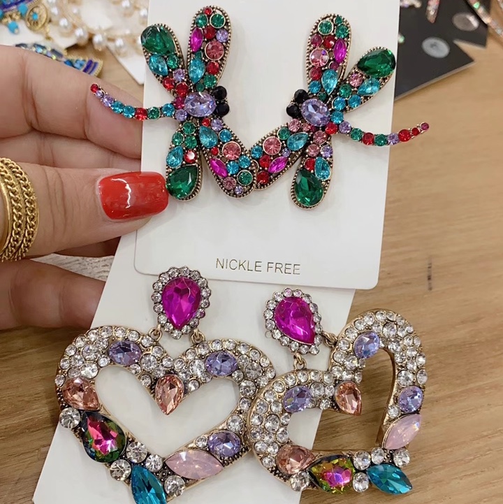 Dongdaemun, South Korea's fashionable, simple and compact stud earrings 2021 new summer short and simple earrings for women 12