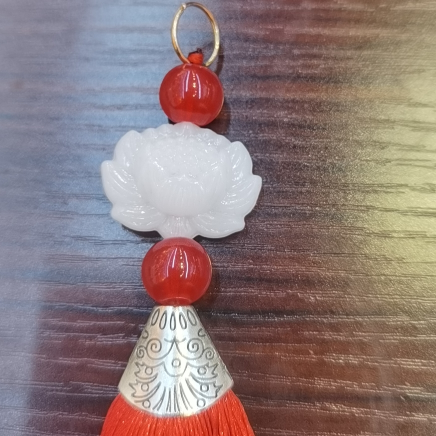 2021 new style factory direct wholesale of raw materials for Chinese knot gifts, lotus fish mouth tassels