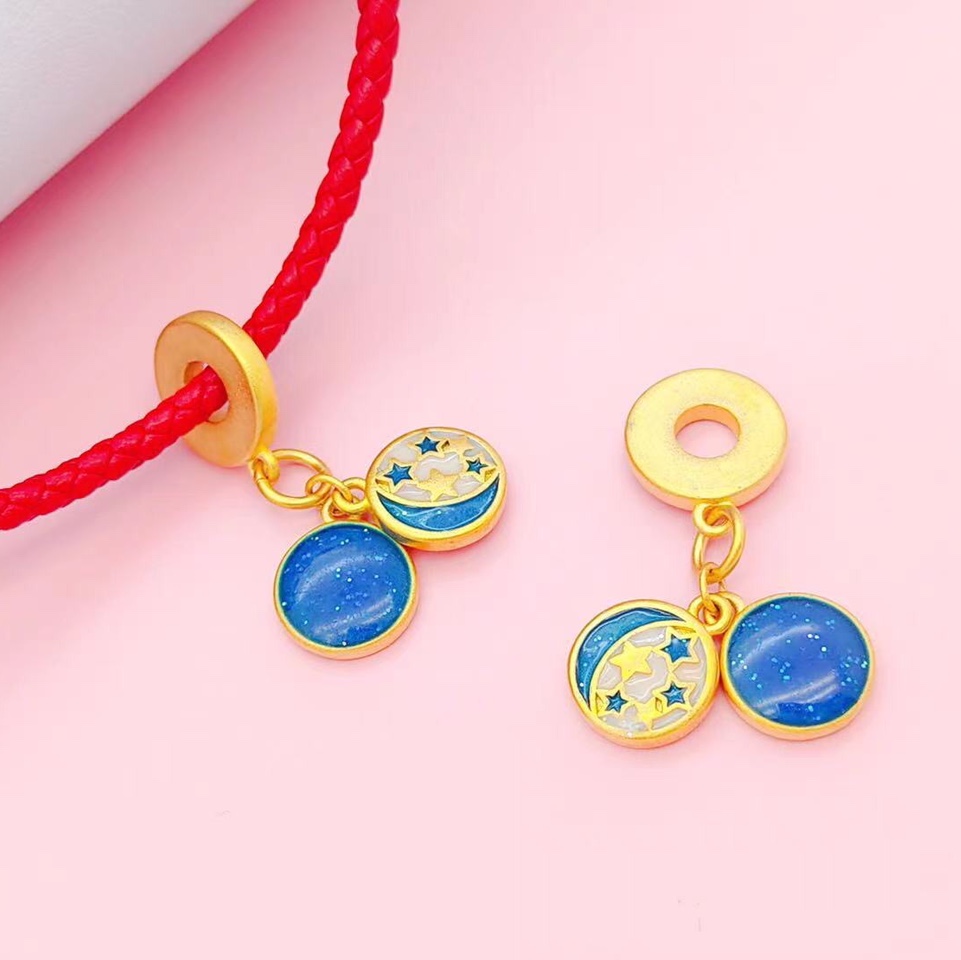 Aviation Dreamers series, the Stars of the sea pendant across the accessories
