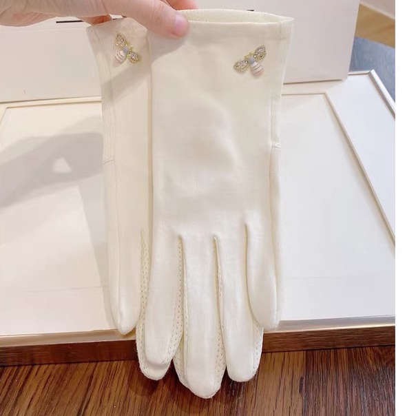 Sunblock gloves female summer UV thin bee driving and cycling cotton thread non-slip touch screen elasticity