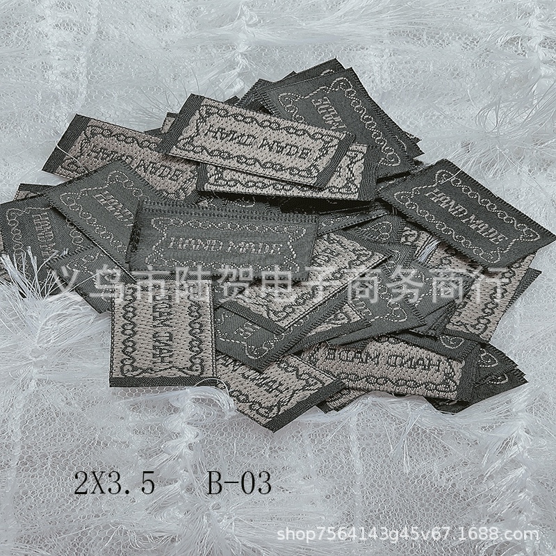 DIY handmade woven label headwear, back fabric label, non-printed label hair accessory, embroidered woven wheat label, trademark, label, accessory Application Scenario