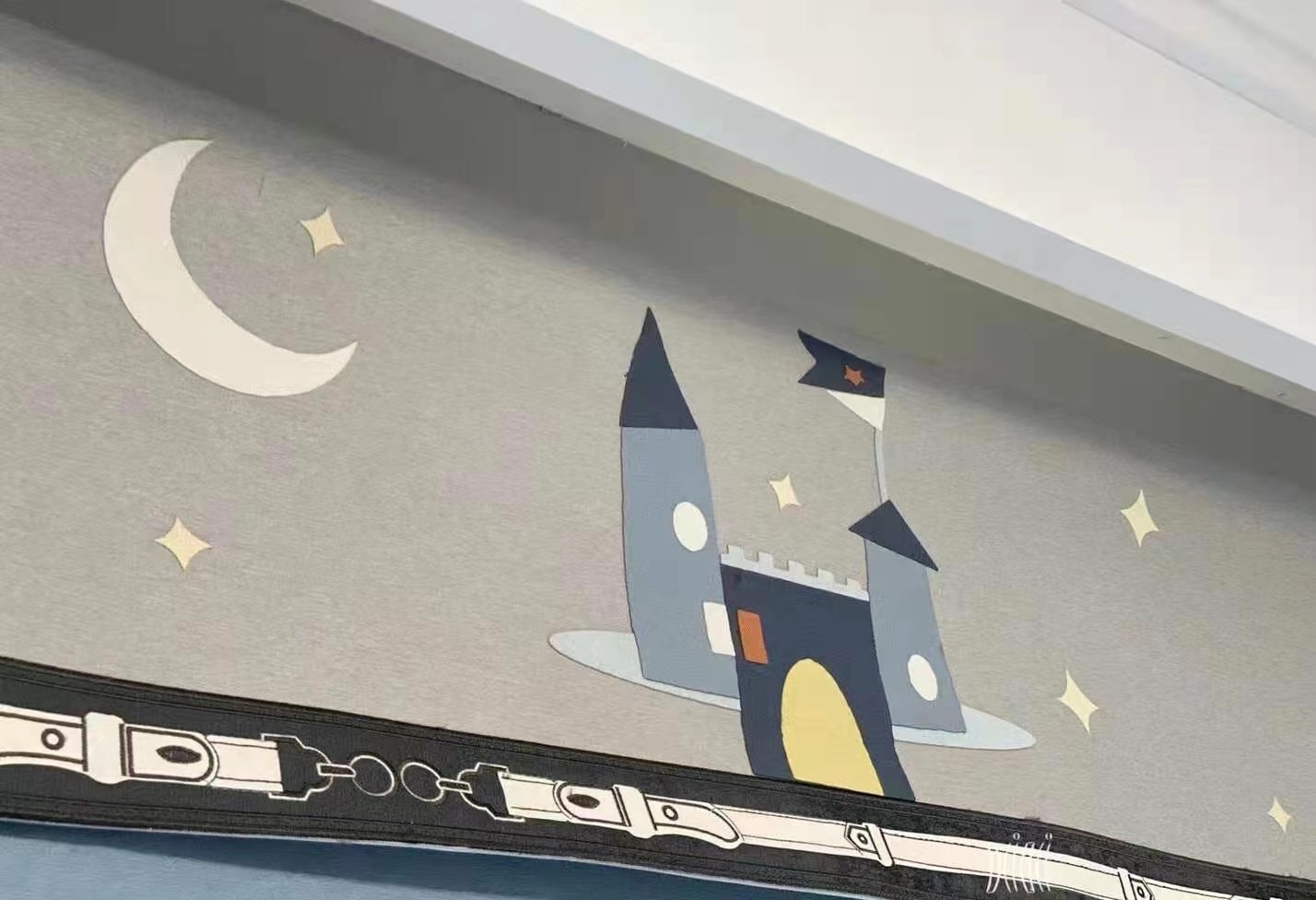 For other styles of custom-made Roman curtains for children, please contact us by phone Item Picture
