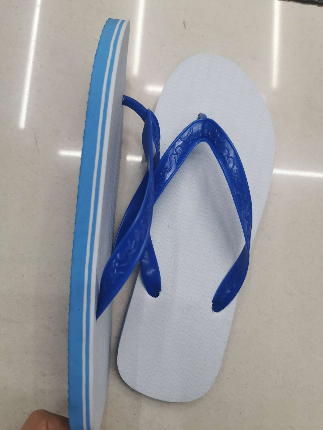 The 2023 new style of White Dove 811PVC flip-flops Specification image