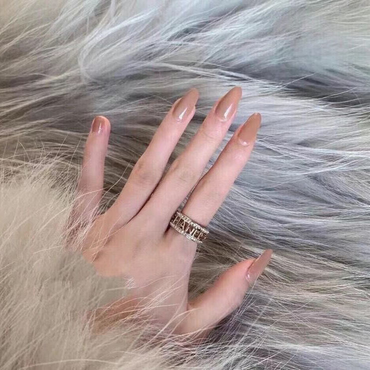 11 - High-end sparkling diamond open ring, a trendy and niche design for women on Instagram. Adjustable ring, a cold and unique index finger ring Application Scenario