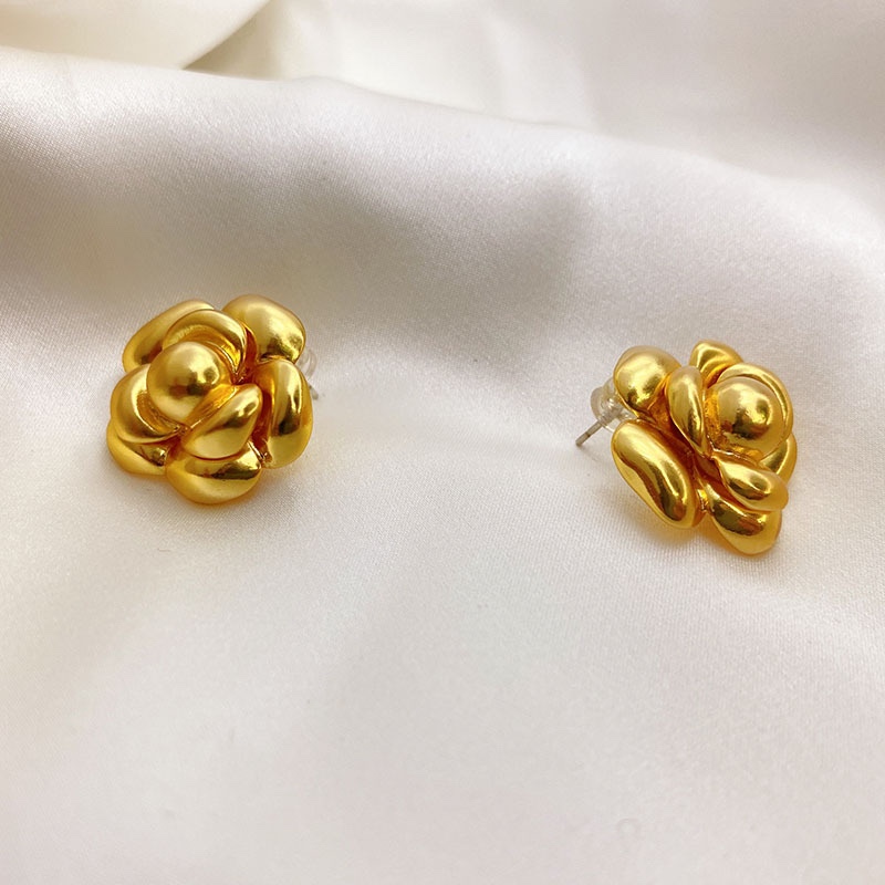 Metal camellia earrings earrings chic style temperament elegant office workers all wear dazzle jewelry 041