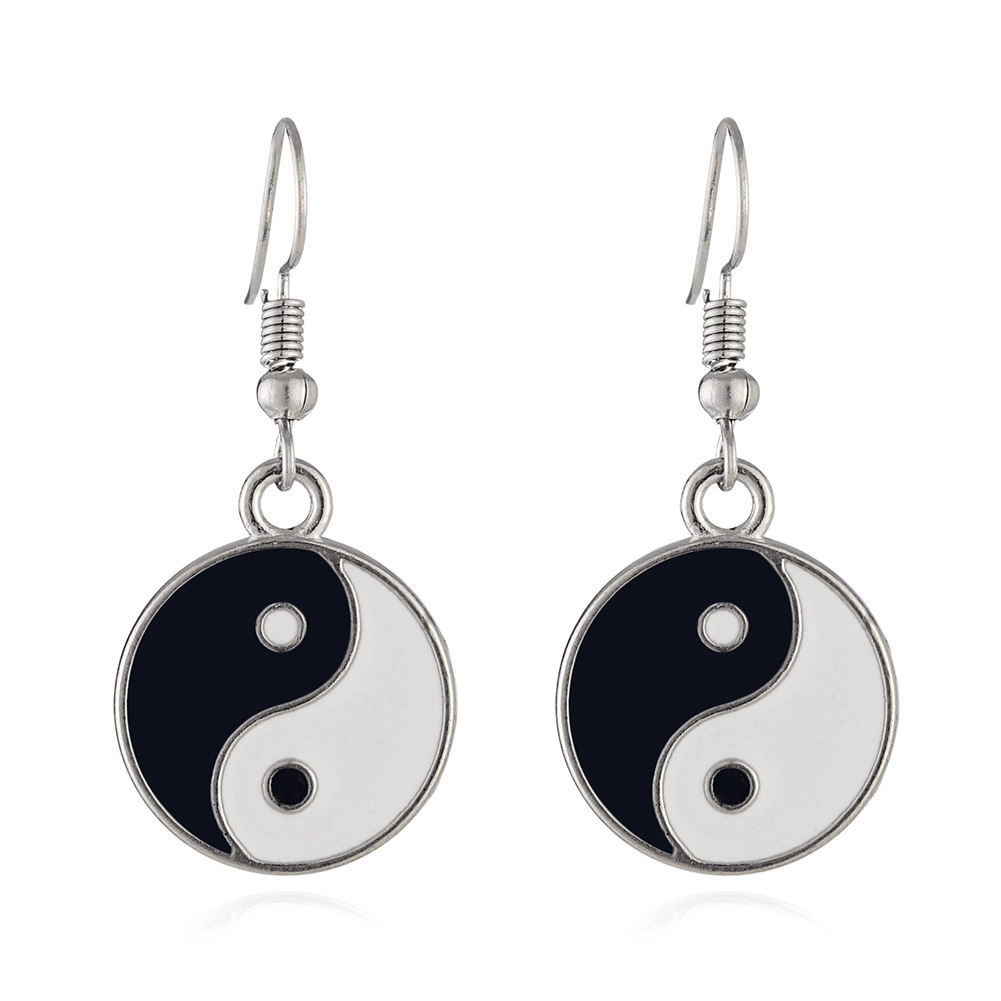 Original retro simple Taiji picture alloy necklace earrings cross-border new accessory set wholesale 3