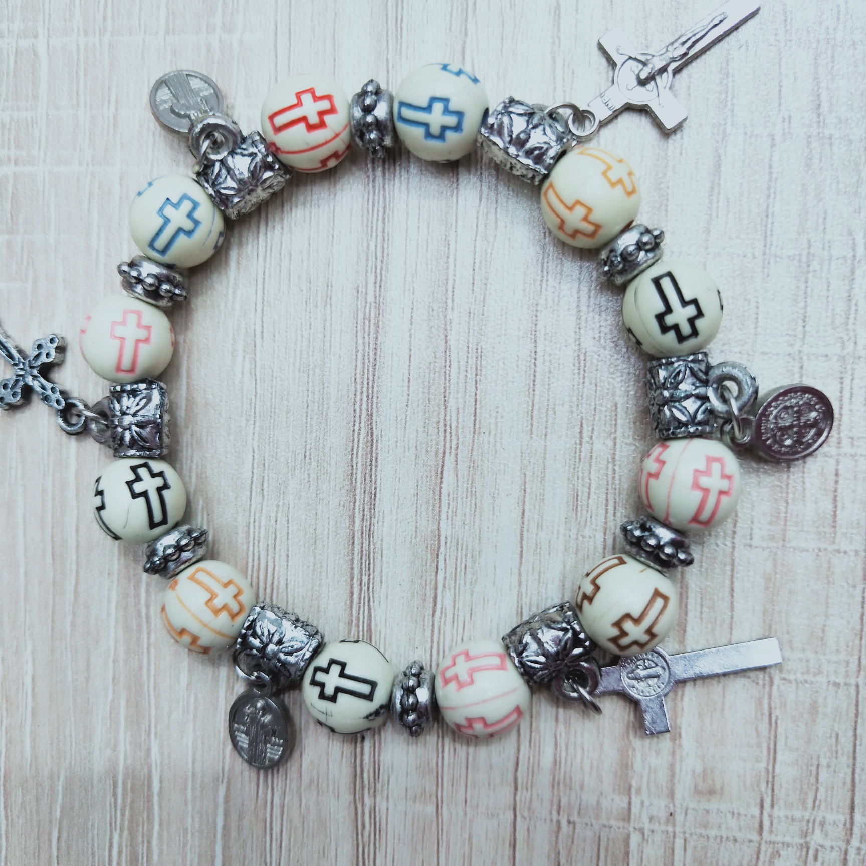 Hua Yu Jewelry Bracelet 25