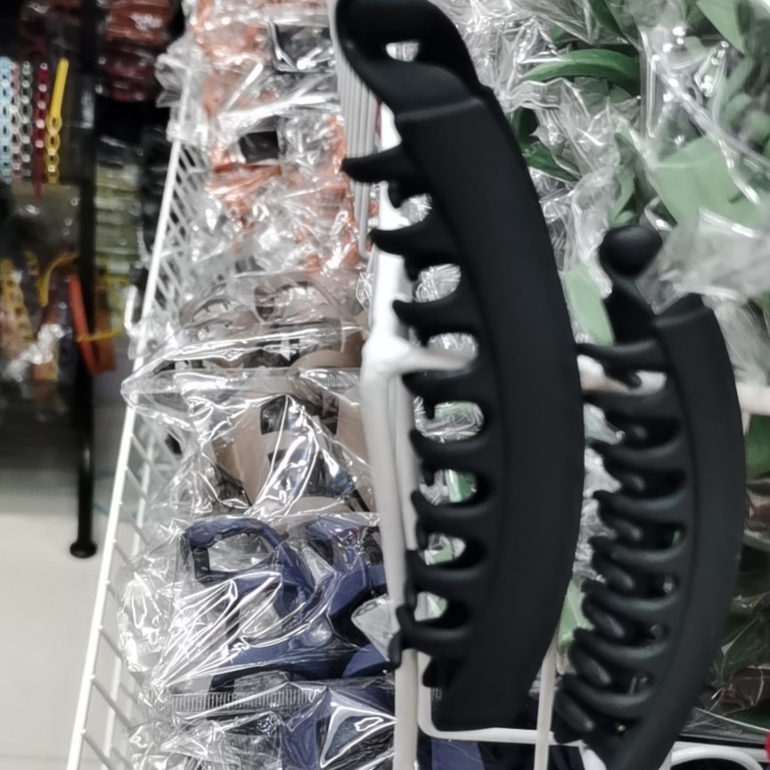 13公分大齿香蕉夹和11公分小齿香蕉夹图