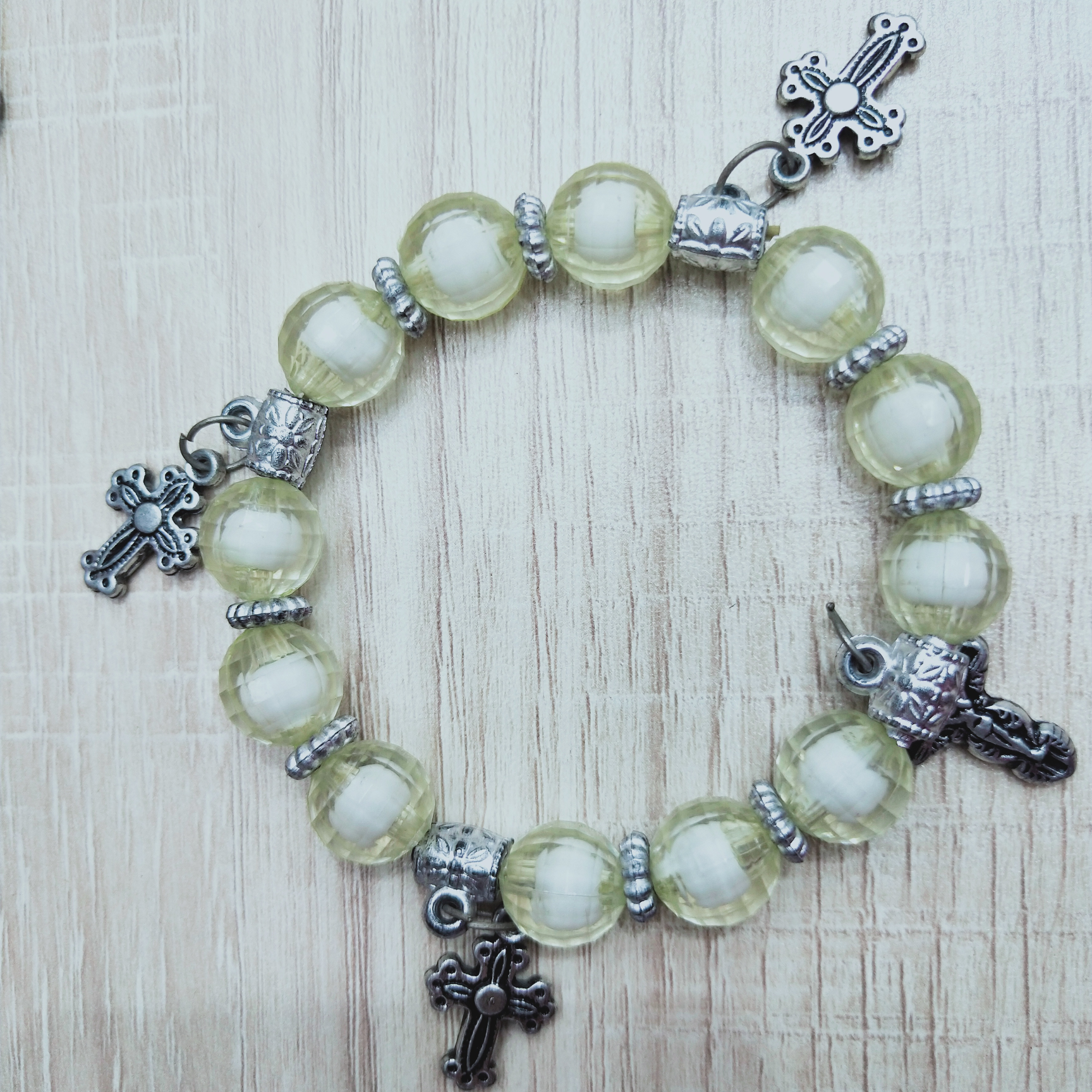 Hua Yu Jewelry bracelet 26