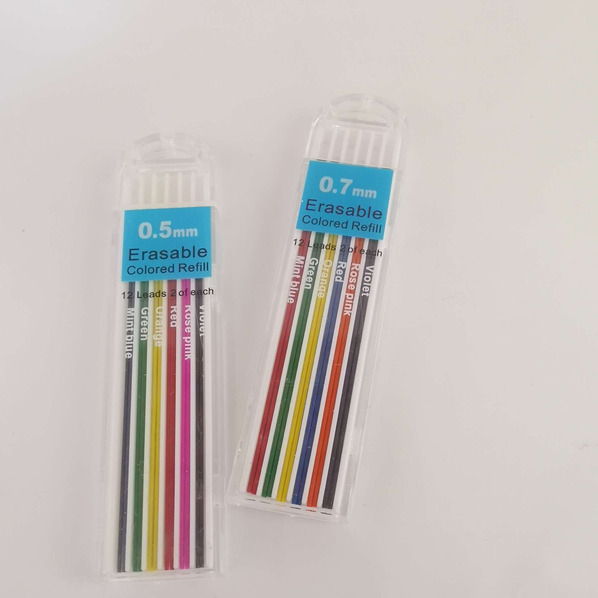 New Moon Stationery Store's colored pencil leads, usually 6 colors, customizable colors available! Item Picture