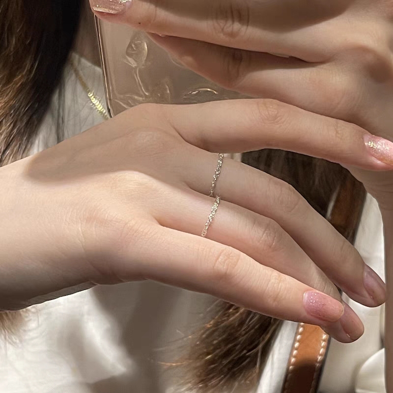 Lace-like, American-made ultra-fine water wave chain ring, soft ring, not easy to fade, versatile and personalized Item Picture
